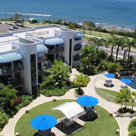 Headland Tropicana Resort Alexandra Headland Exterior photo